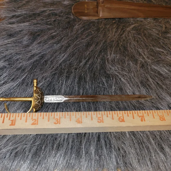 Vintage sword letter opener - Picture 8 of 9